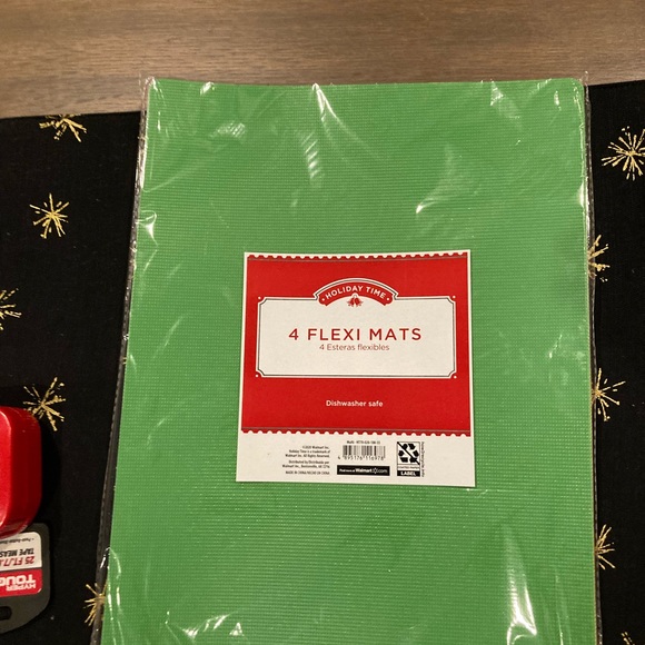 Holiday Time Flexi Mats set of 4 - Picture 2 of 4
